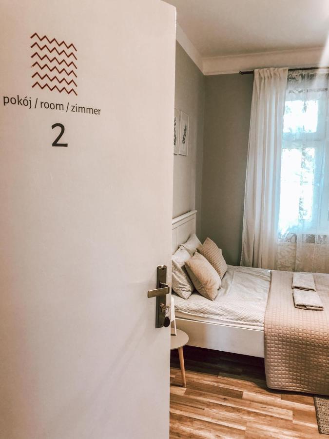 Bankowa 8 Guest Rooms Zielona Gora  Exterior photo
